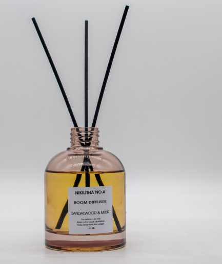 Sandalwood and Musk Handpoured Room Diffuser